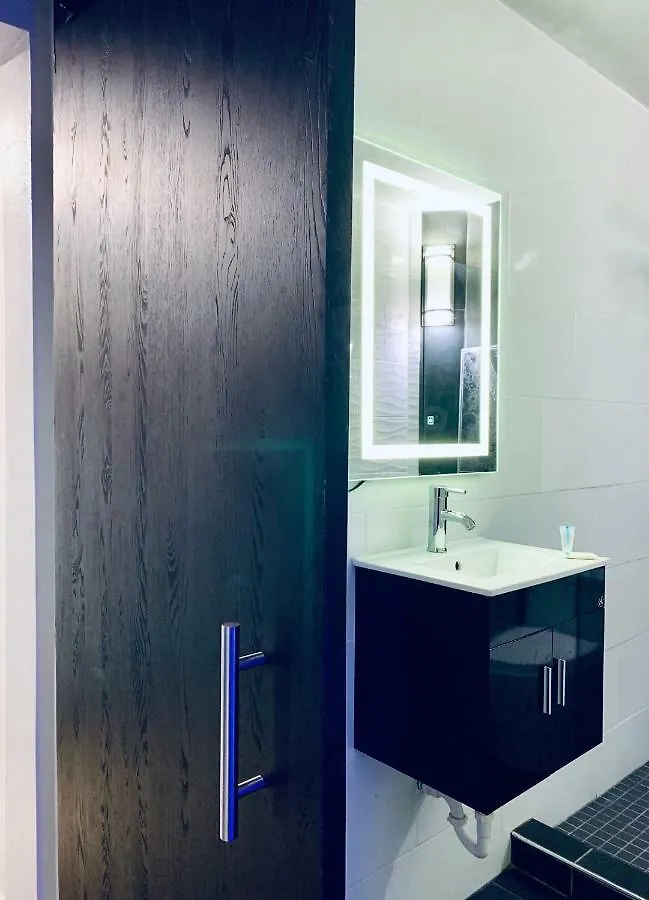 Modern Suite #1 Pasavento Aguadilla Apartamento